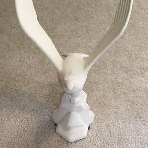 Collectible Royal Haegar Hawk Bird Pottery Statue